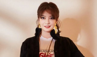 时尚气质减龄穿搭（时尚气质减龄穿搭女）