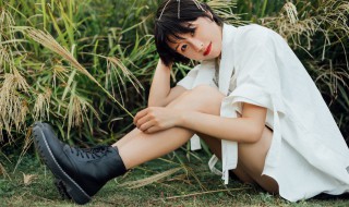 怎么穿及踝靴子（怎么穿及踝靴子）
